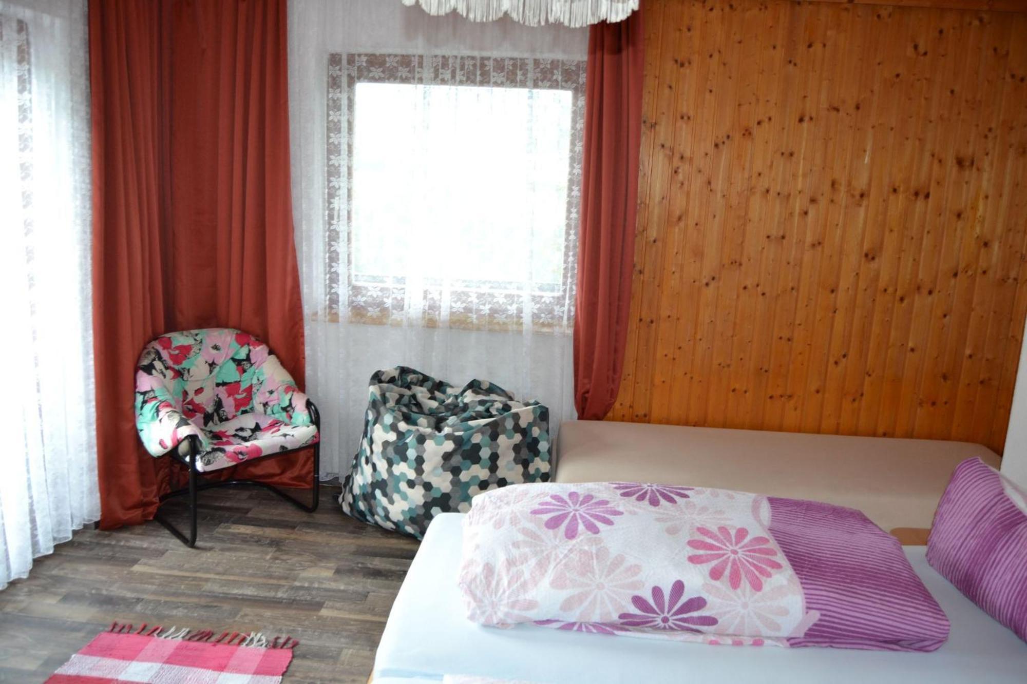 Familienfreundliche In Apartmán *